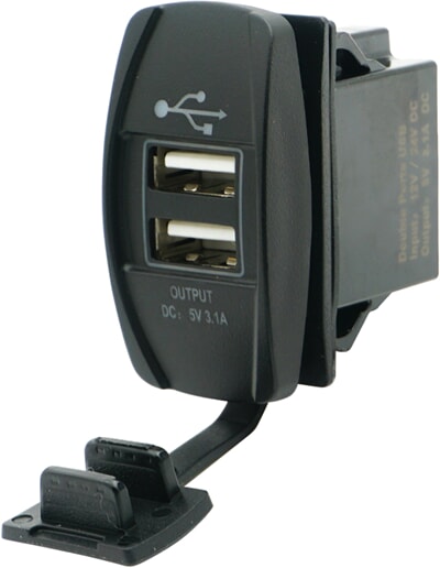 Dual USB-1010823_.jpg