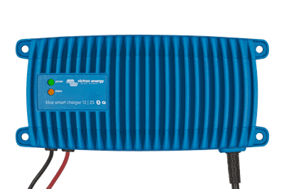BPC122513006 Blue Smart IP67 Charger top_1.png